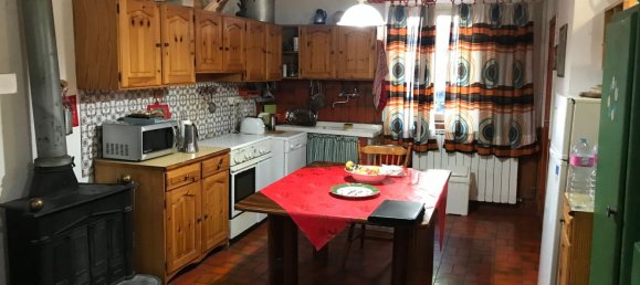 Дом с 8 комнатами в Пезаро э Урбино, Италия № 75565 8