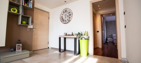 2 bedrooms Apartment in Canegrate, Italy No. 75233 13