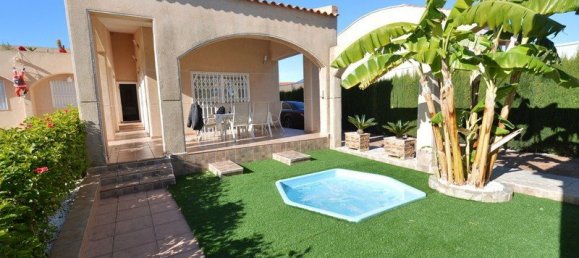 5 bedrooms Villa in Torrevieja, Spain No. 8256 2