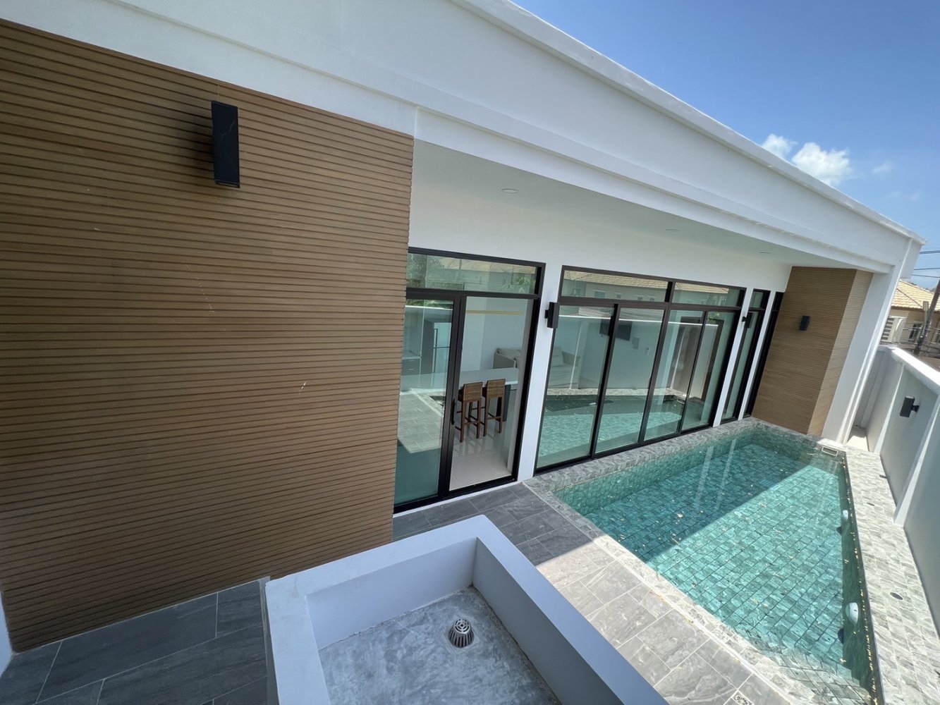 2 bedrooms Villa in Phuket, Thailand No. 8029