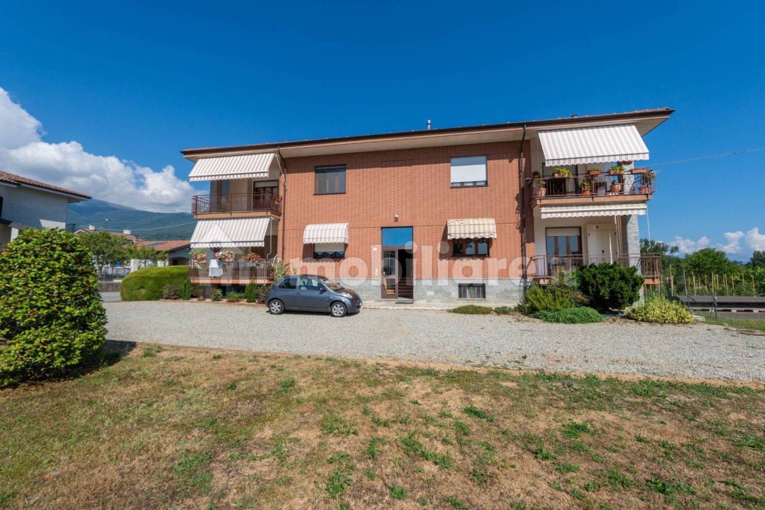 2 غرف نوم شقة في Bagnolo Piemonte, Italy رقم 278010