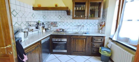 5 rooms Apartment in Forte dei Marmi, Italy No. 129874 8