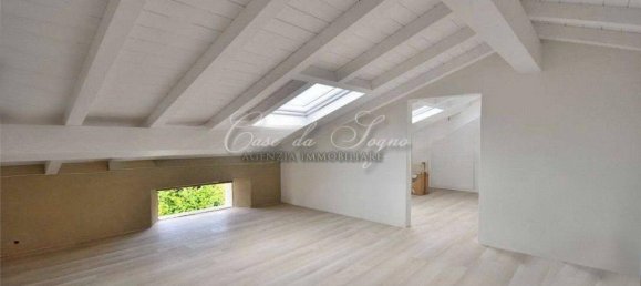 5 rooms Apartment in Forte dei Marmi, Italy No. 129874 12