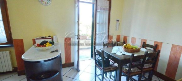 5 rooms Apartment in Forte dei Marmi, Italy No. 129874 6