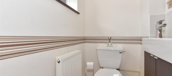 3 bedrooms Commercial property in Essex, United Kingdom No. 4137 21