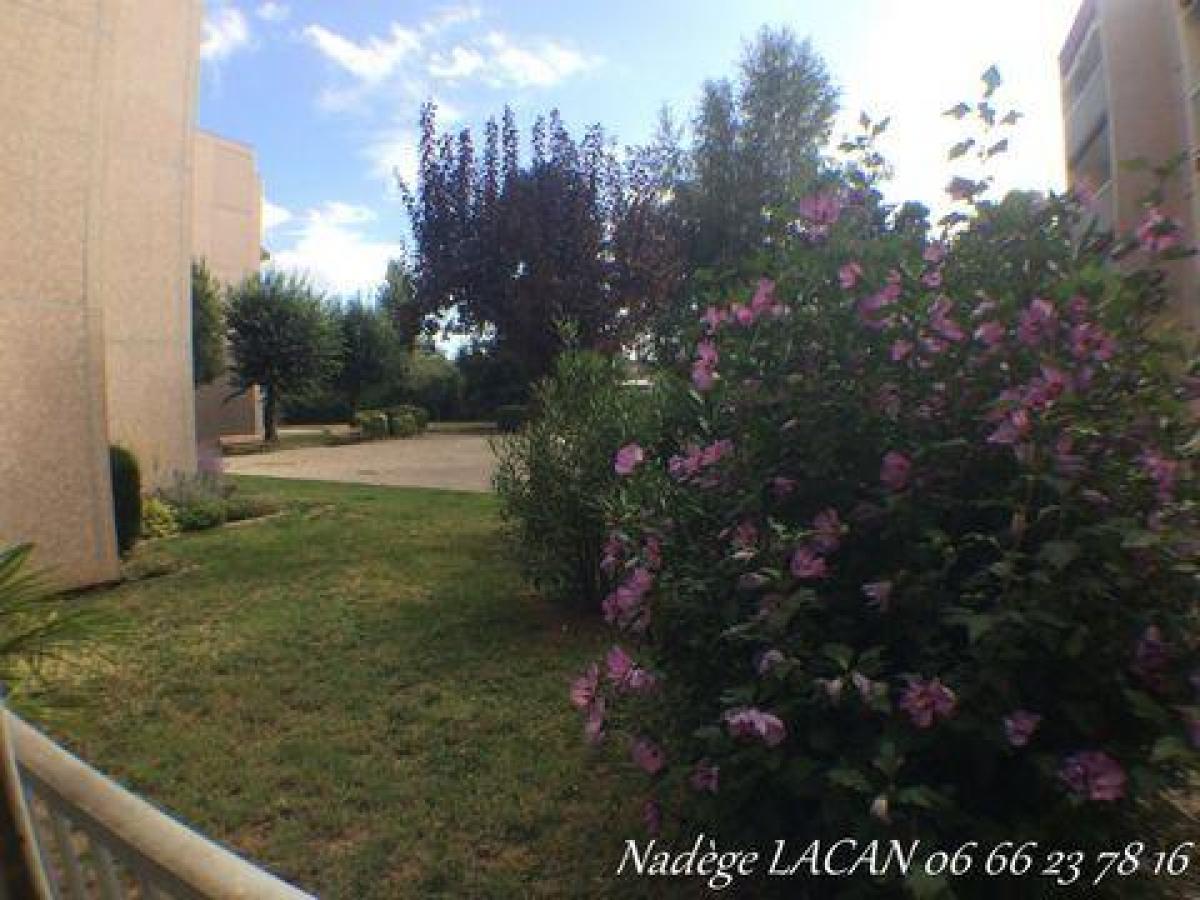 Condominio de 2 dormitorios en Albi, France No. 34703