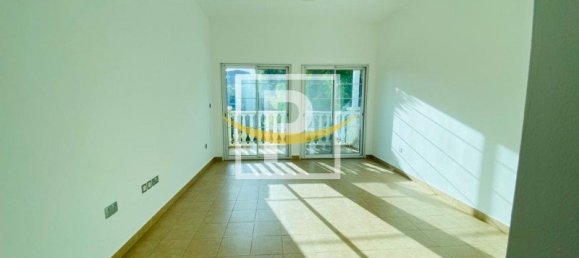 Villa T2 em Jumeirah Village Triangle, UAE N.º 7098 7