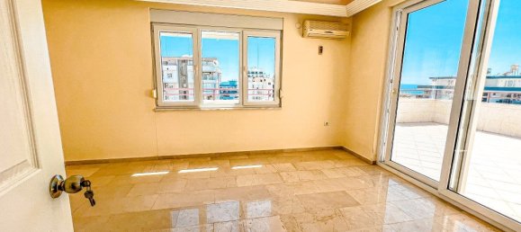 5 rooms Penthouse in Mahmutlar, Turkey No. 9886 7