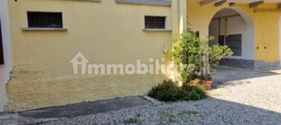 20m² Warehouse in Meda, Italy No. 314672 3