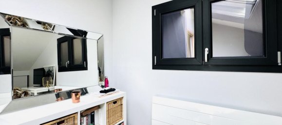 3 bedrooms Villa in Chatillon, France No. 348831 9