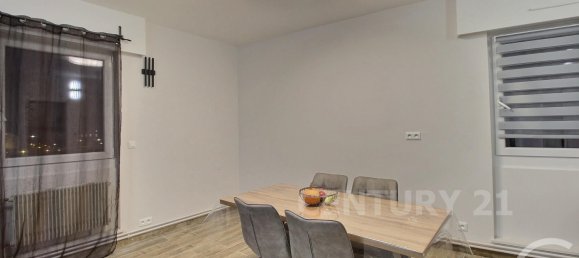 3 chambres Appartement à Saint-Avold, France No. 46078 5