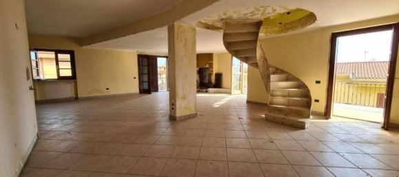 Вилла с 5 комнатами в Ламеция Терме, Италия № 37303 31