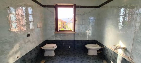 Вилла с 5 комнатами в Ламеция Терме, Италия № 37303 12