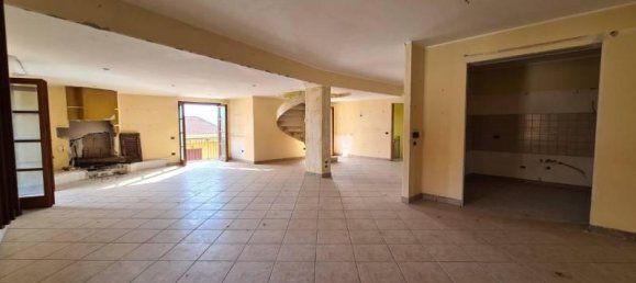 Вилла с 5 комнатами в Ламеция Терме, Италия № 37303 25