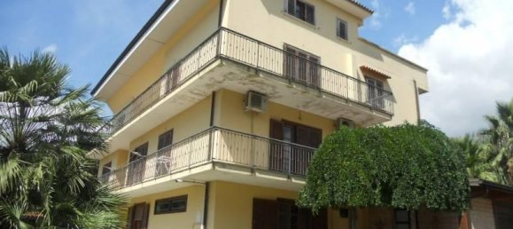 Вилла с 5 комнатами в Ламеция Терме, Италия № 37303 17