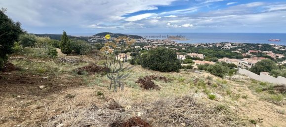 Земельный участок в Монтичелло, Франция № 81686 3