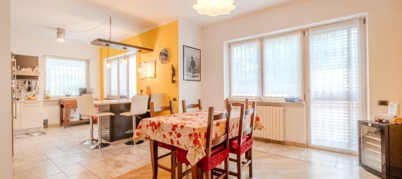 6 bedrooms Villa in Melegnano, Italy No. 362649 16