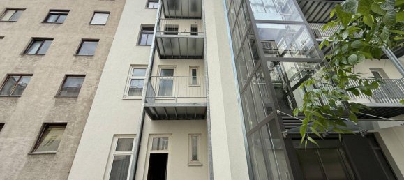 3-salle Appartement à Brigittenau, Austria No. 175110 3