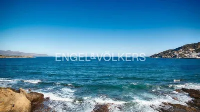 Земельный участок 858м² в Эль Порт де ла Сельва, Испания № 190375