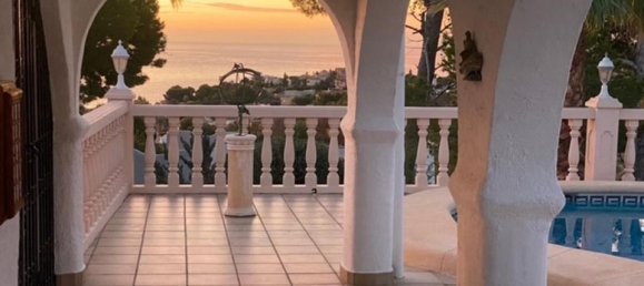 Villa de 5 dormitorios en Calpe, Spain No. 170299 2