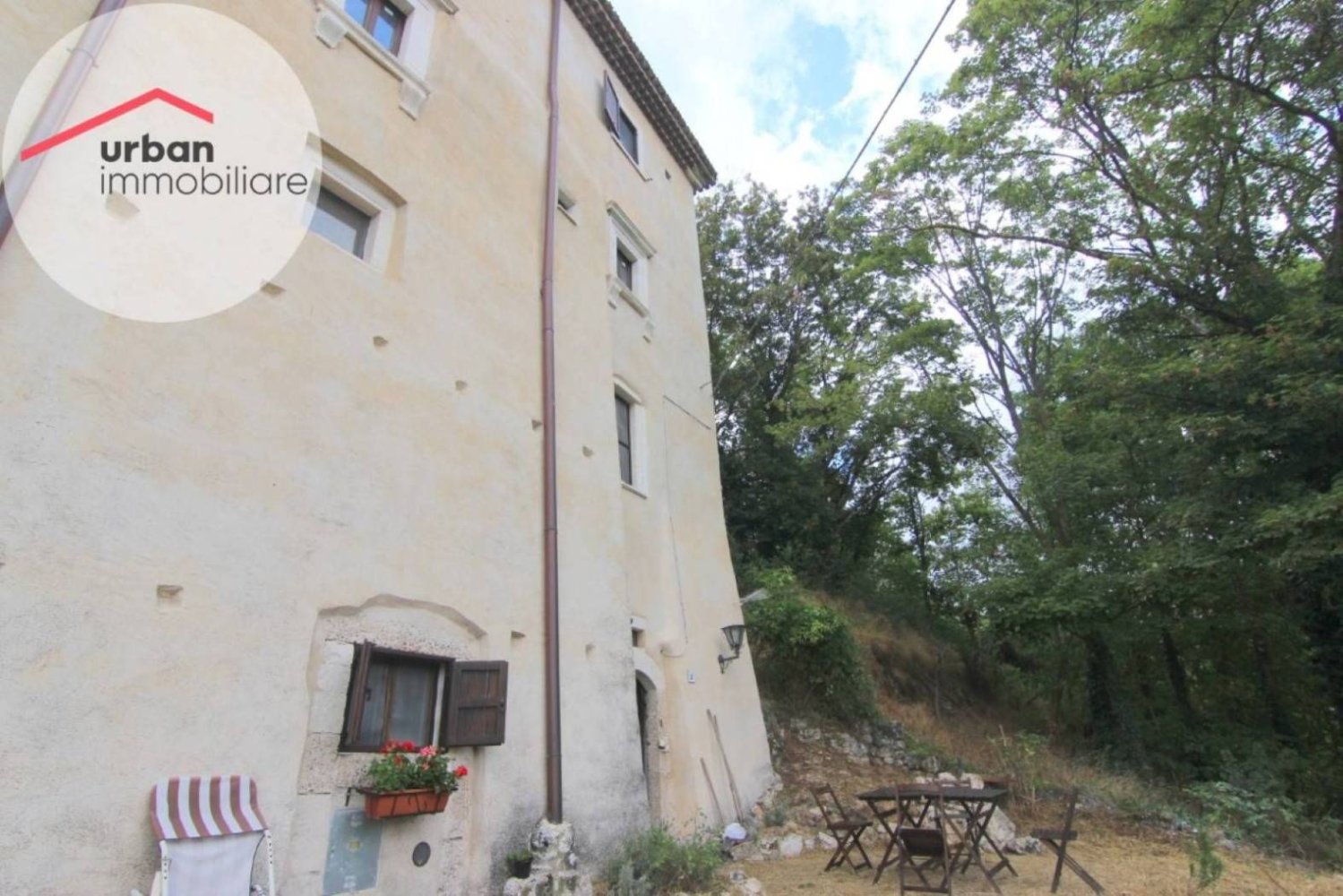1 bedroom House in Santo Stefano di Sessanio, Italy No. 293635
