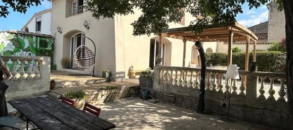 3 chambres Maison à Montblanc, France No. 279964 2