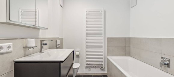 3-salle Appartement à Zollernalbkreis, Germany No. 330649 9