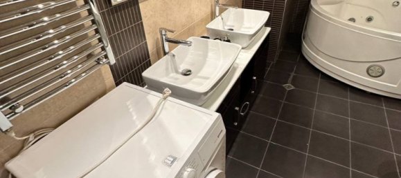 4 Schlafzimmer Wohnung in Nasimi, Azerbaijan, Nr. 1843 17