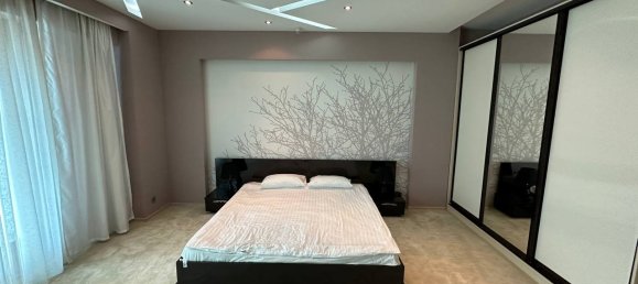 4 Schlafzimmer Wohnung in Nasimi, Azerbaijan, Nr. 1843 3