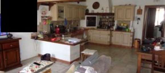 Дом с 6 комнатами в Понте ди Пьяве, Италия № 58203 8