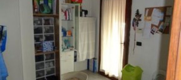 Дом с 6 комнатами в Понте ди Пьяве, Италия № 58203 9