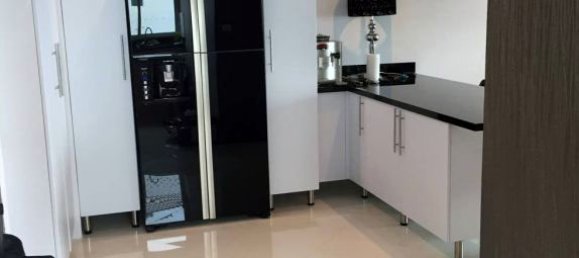 2 bedrooms Condo in Pattaya, Thailand No. 672 4