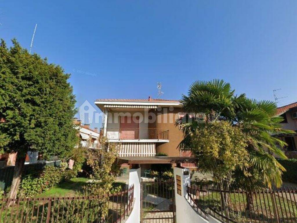 1 bedroom Apartment in Cardano al Campo, Italy No. 283022