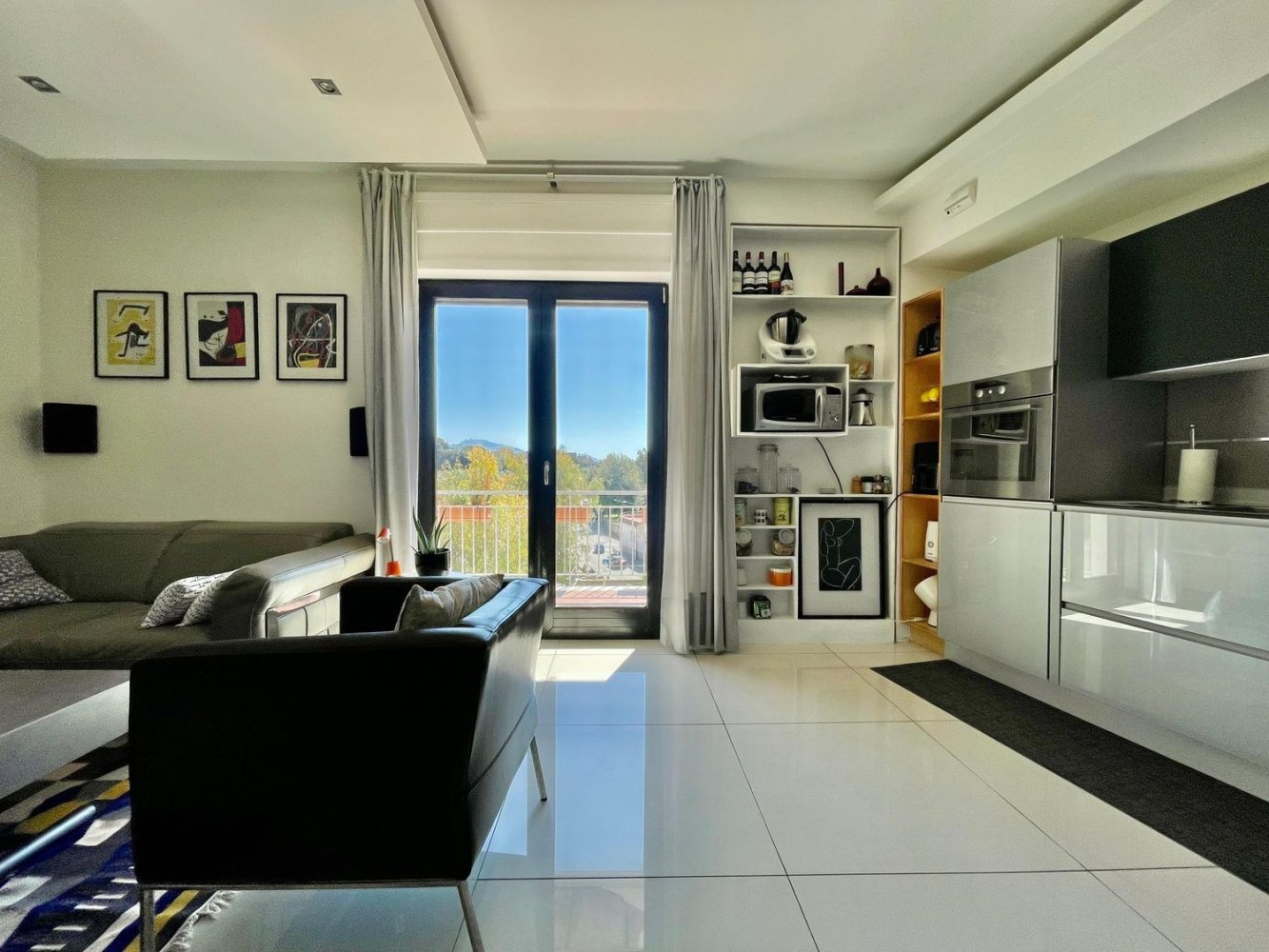 2 rooms Apartment in Portici, Italy No. 18162