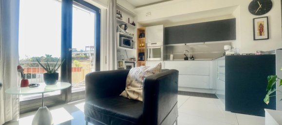 2 rooms Apartment in Portici, Italy No. 18162 8