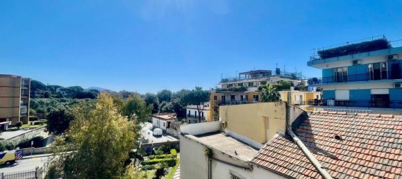 2 rooms Apartment in Portici, Italy No. 18162 18