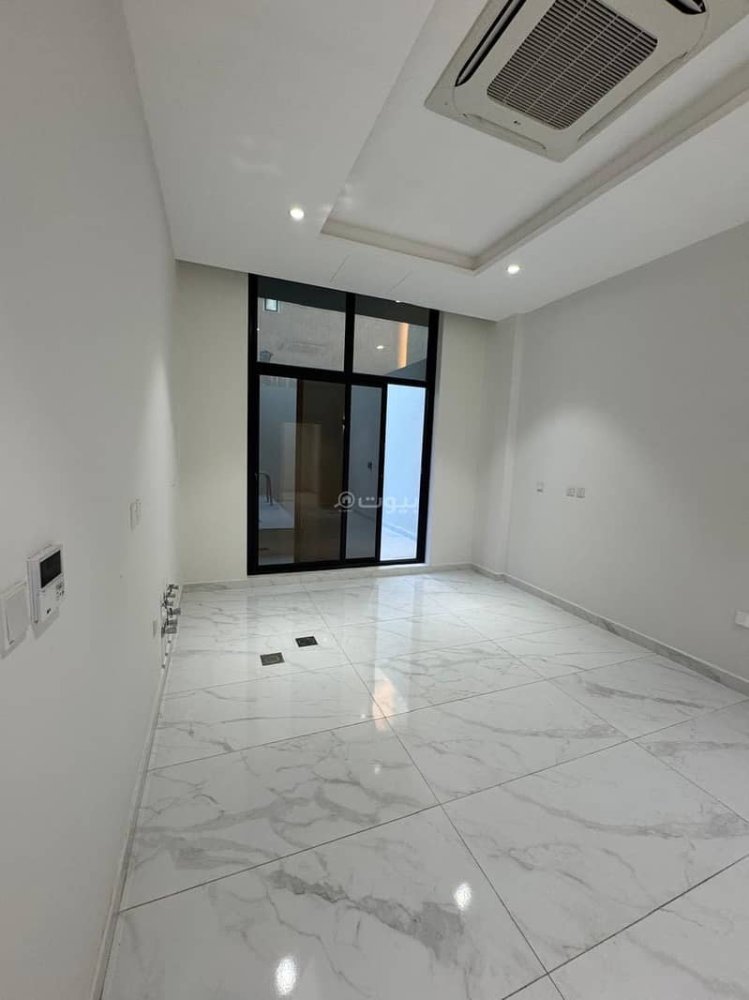 6 bedrooms Villa in Khobar, Saudi Arabia No. 330