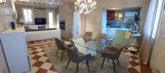 Casa T8 em Due Carrare, Italy N.º 324860 3