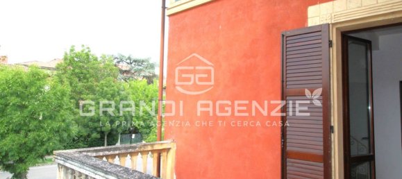 3 غرف نوم فيلا في Castelnovo di Sotto, Italy رقم 309220 26