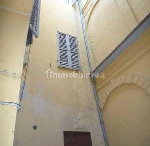 5 rooms Apartment in Reggio Emilia, Italy No. 129060
