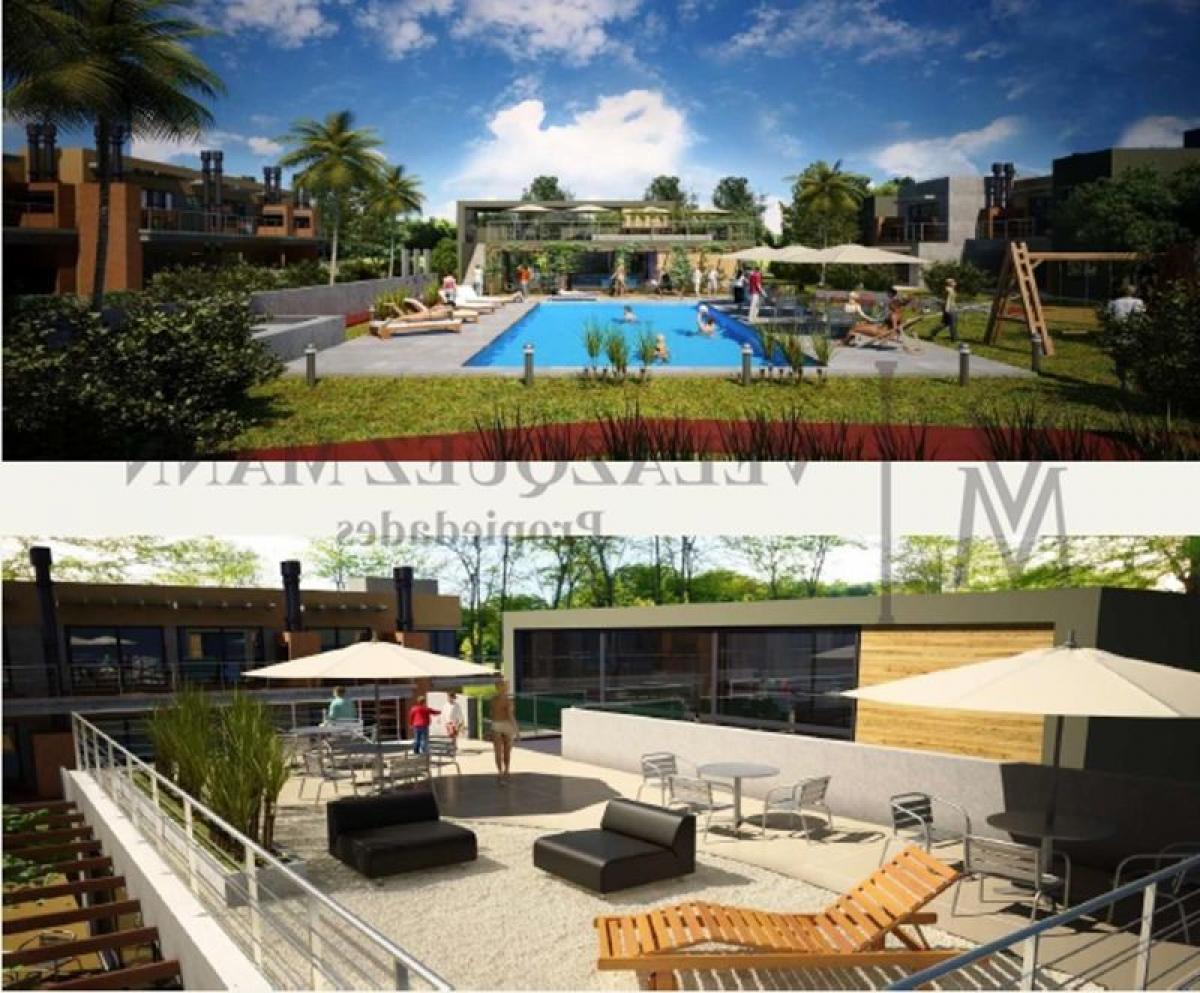 2 bedrooms House in Esteban Echeverria, Argentina No. 438