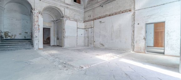 Edificio de 5 habitaciónes en Genoa, Italy No. 31657 45