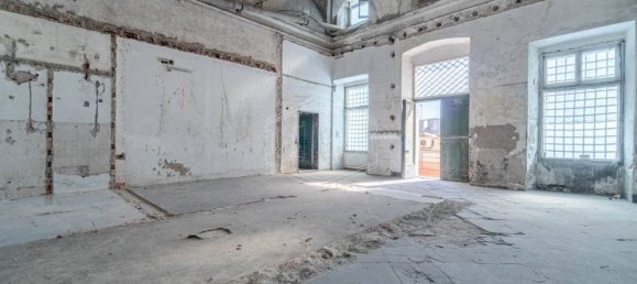 Edificio de 5 habitaciónes en Genoa, Italy No. 31657 48