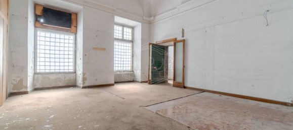 Edificio de 5 habitaciónes en Genoa, Italy No. 31657 56