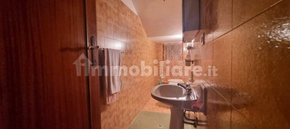 3 Schlafzimmer Haus in Monte Grimano Terme, Italy, Nr. 260899 8