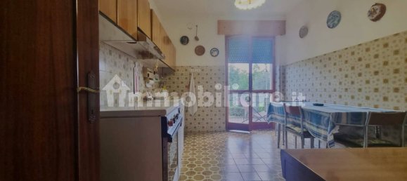 3 Schlafzimmer Haus in Monte Grimano Terme, Italy, Nr. 260899 4
