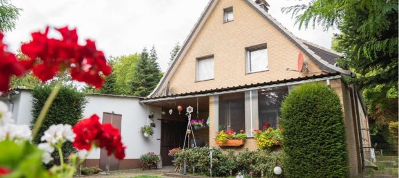 3 bedrooms Townhouse in Gutersloh, Germany No. 311737 2