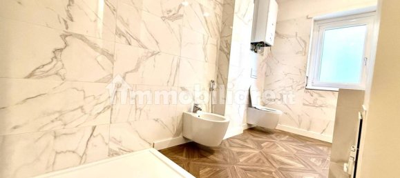 2 bedrooms Apartment in Rome, Italy No. 349871 12