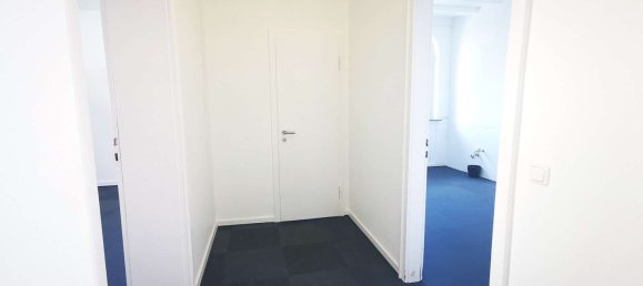 7 غرف نوم بناية في Markischer, Germany رقم 125915 22