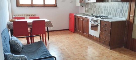 3غرفة شقة في Chieti, Italy رقم 276858 2